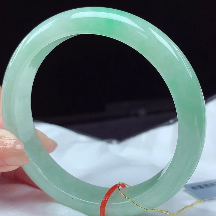 翡翠未镶嵌手镯58圈2937