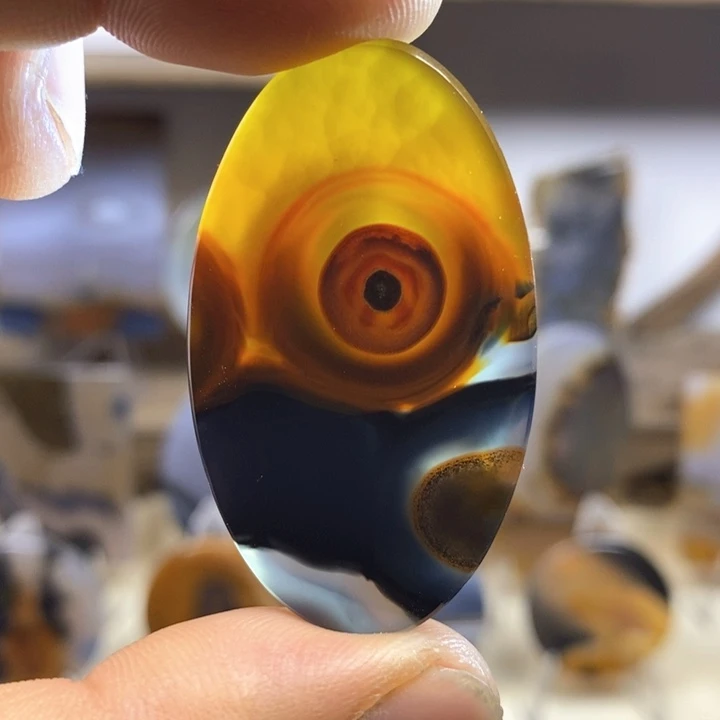 玛瑙/玉髓颈饰未镶嵌