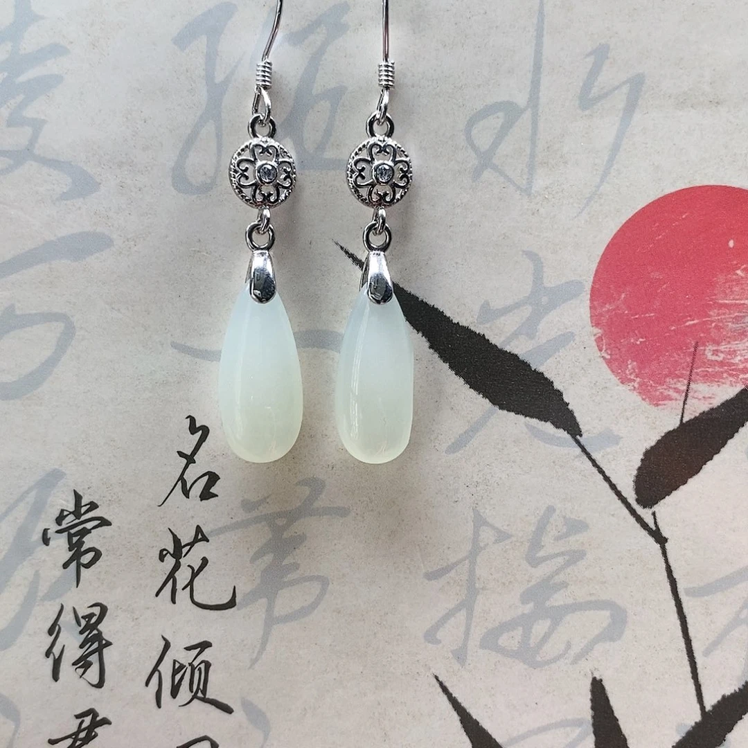 和田玉未镶嵌耳饰?****^
