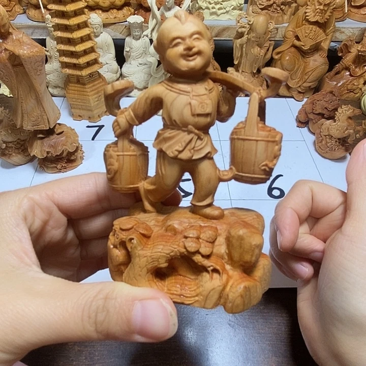 柏木（崖柏）送财童子 带色差