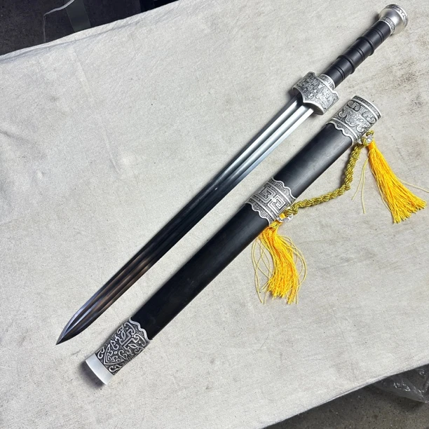 1207 龙泉昊天宝剑赵云剑高猛钢未开刃