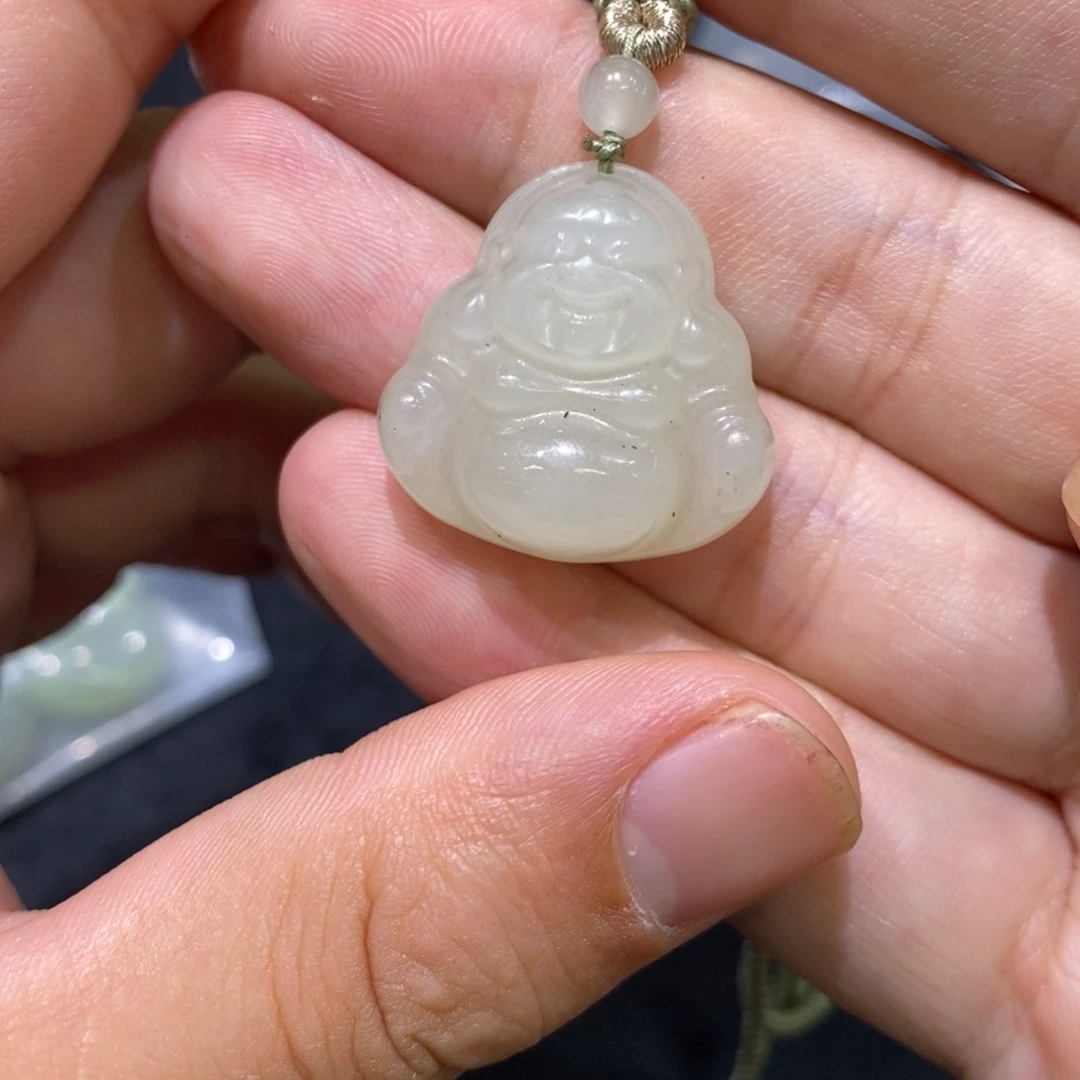 和田玉（糖玉）未镶嵌颈饰