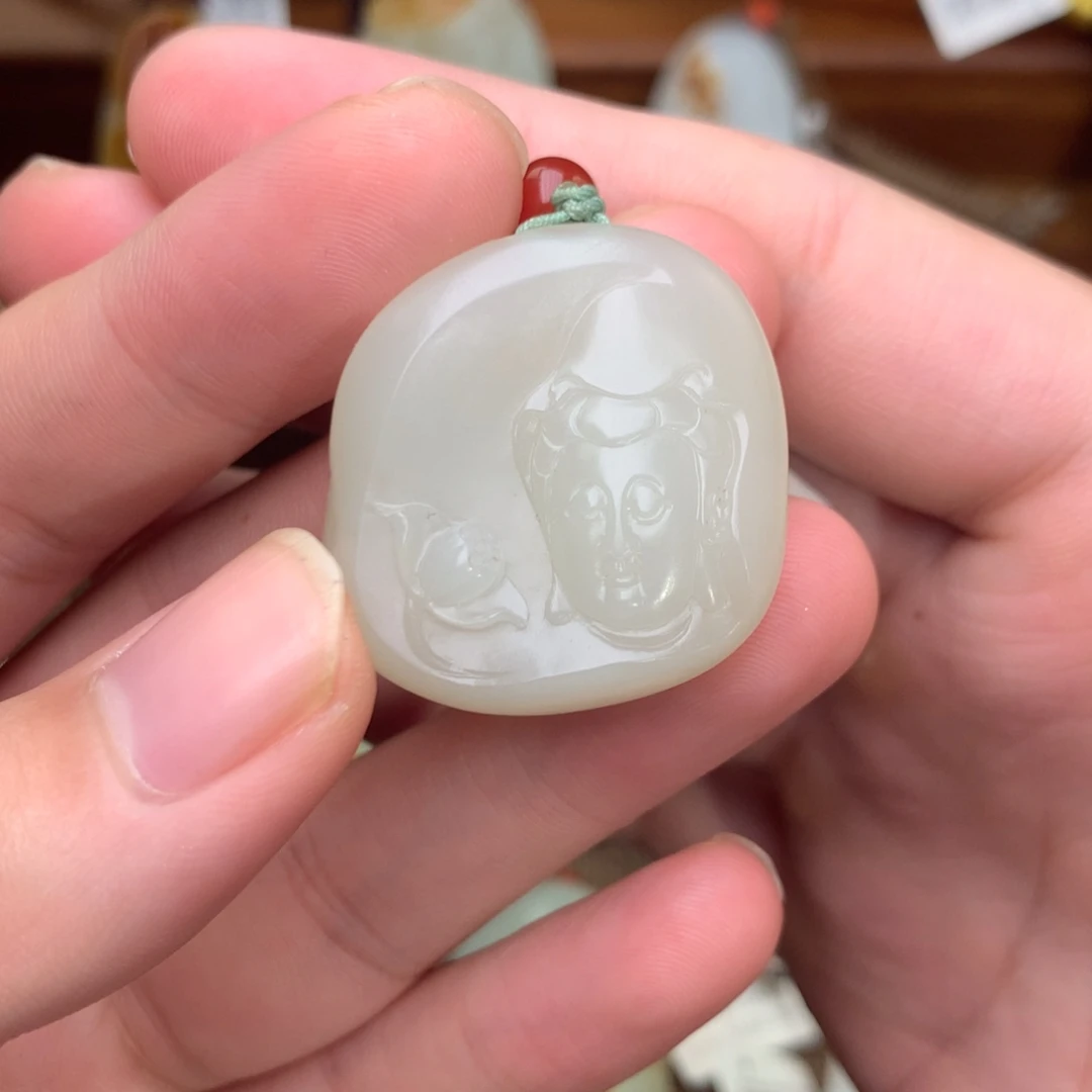 和田玉未镶嵌颈饰