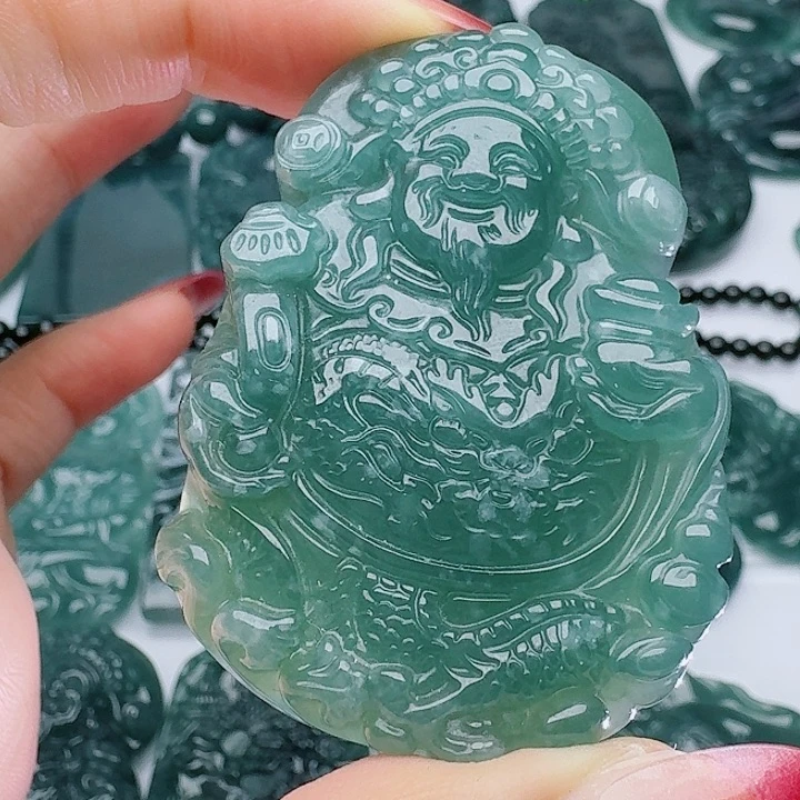 颈饰未镶嵌翡翠天然的A货翡翠多样性发其一