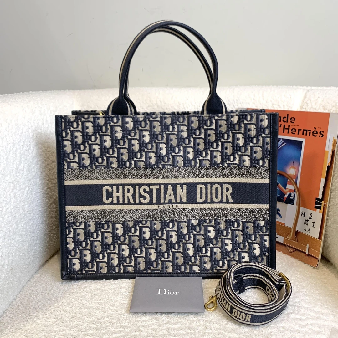 99新 DIOR/迪奥 壹臻/新款老花刺绣拼皮tote中号 54825790