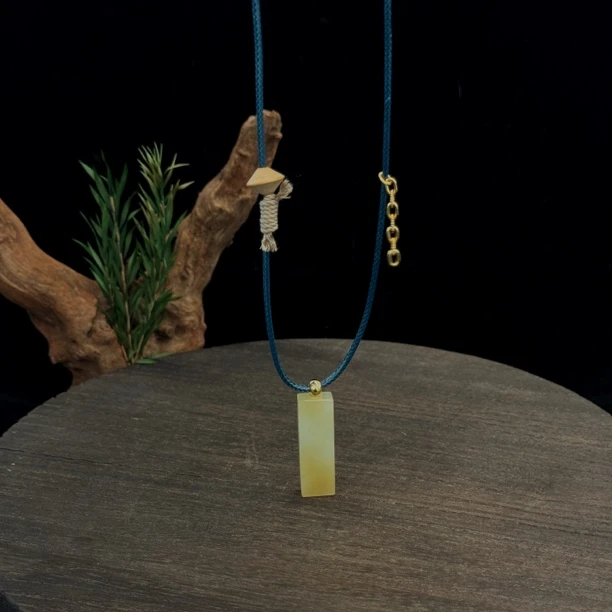 叁里｜观舒｜和田玉设计款吊坠多样性发其一