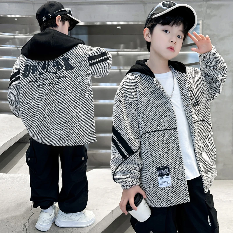男童外套春装2025新款儿童时髦上衣大童春秋款开衫男孩连帽衣服