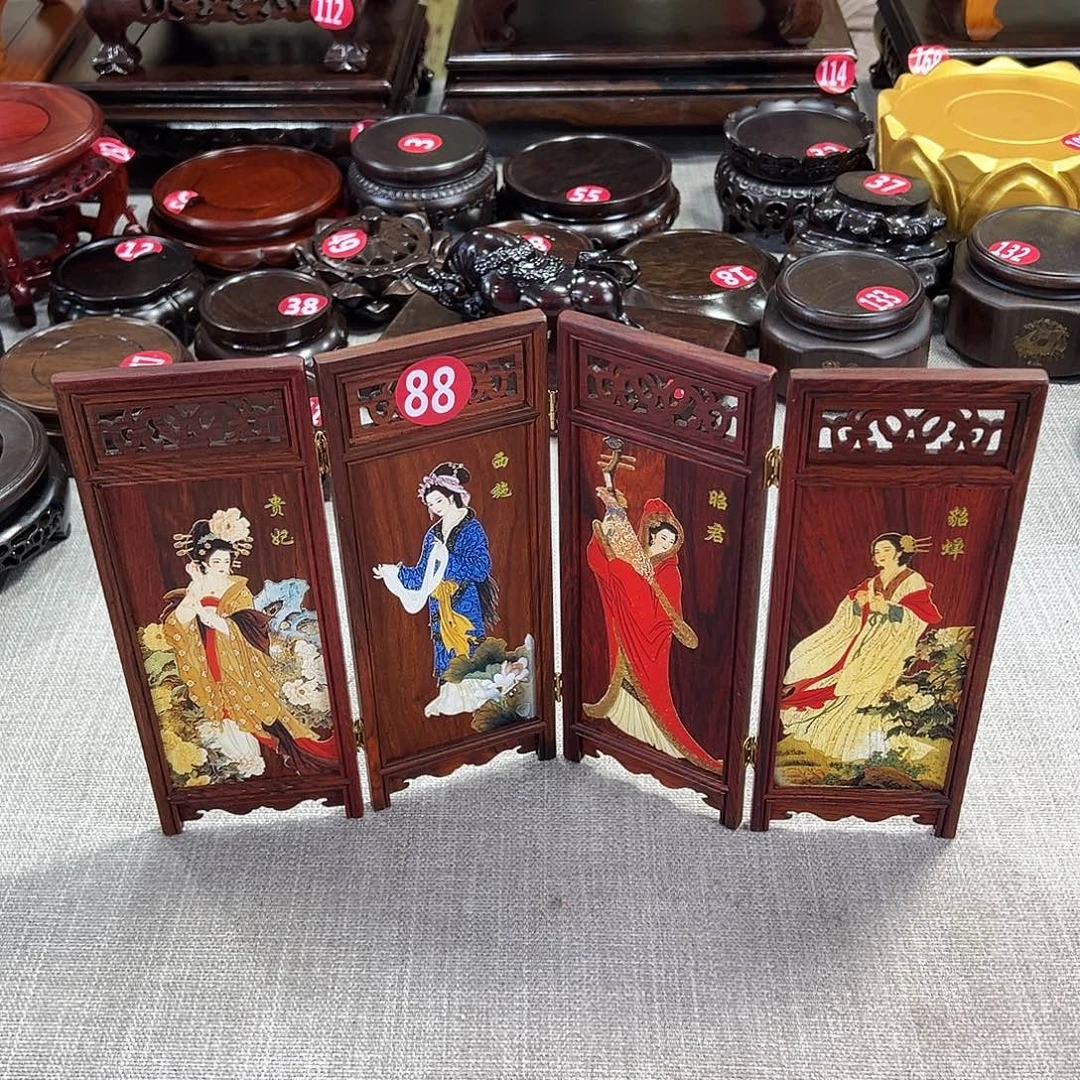 红木底座精雕工艺品