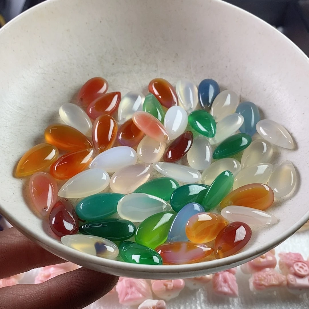 玛瑙/玉髓珠宝半成品合金四个11×21玛瑙水滴吊坠天然