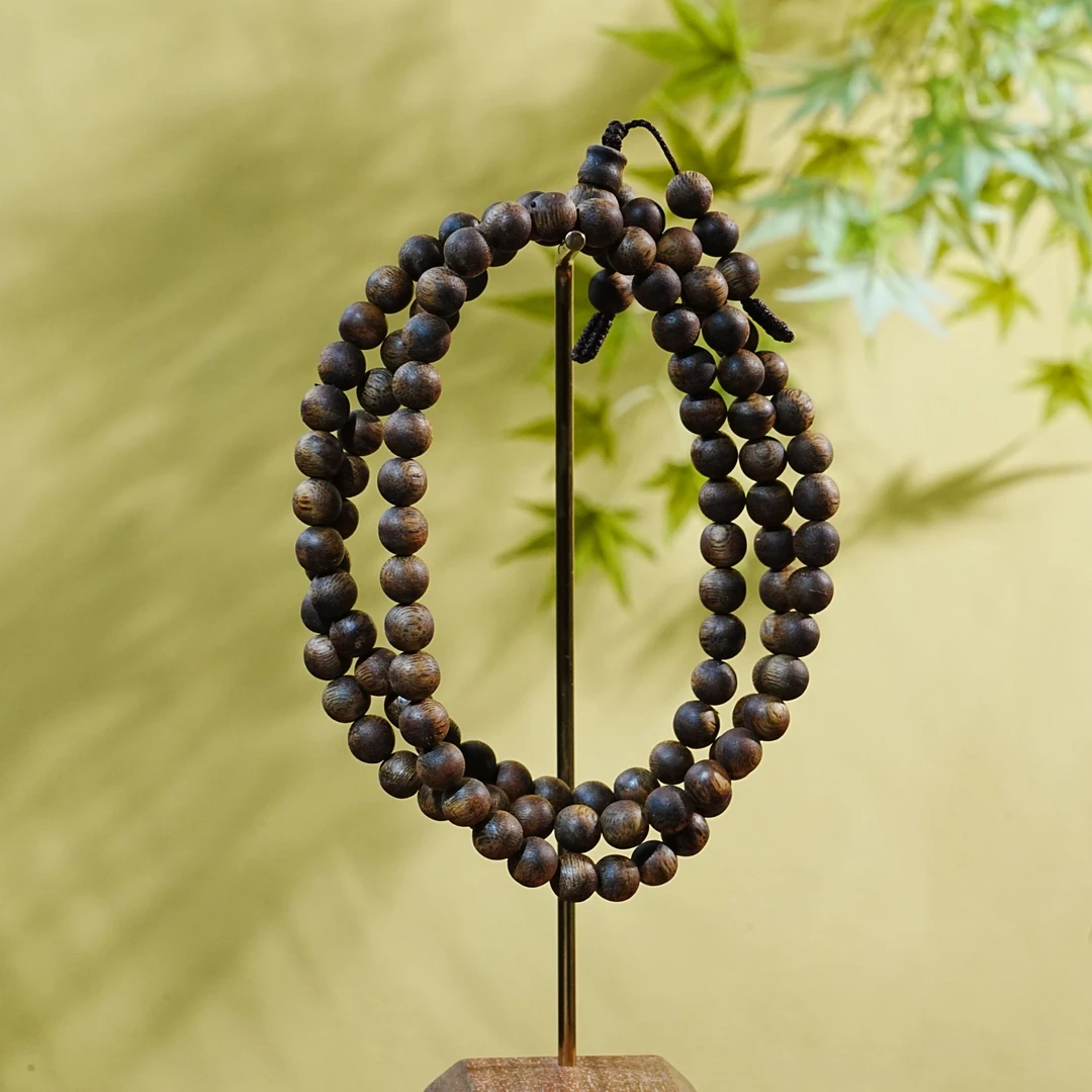 越南芽庄绿棋楠多圈手串 0.7cm  18.93g T251008100  A