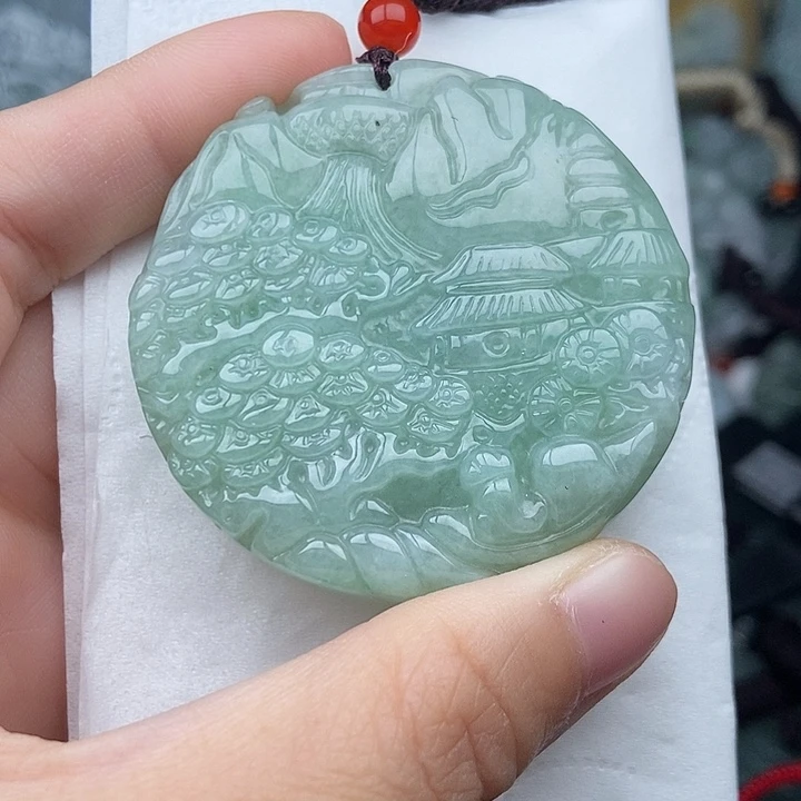 翡翠未镶嵌颈饰翡翠