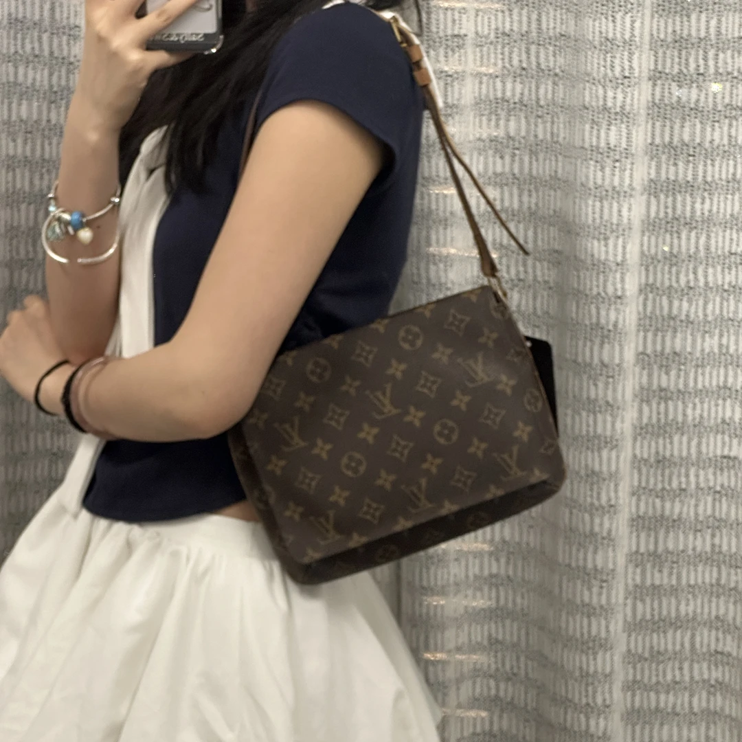 95新 LouisVuitton/路易威登 lv横版王菲单肩包/6271400