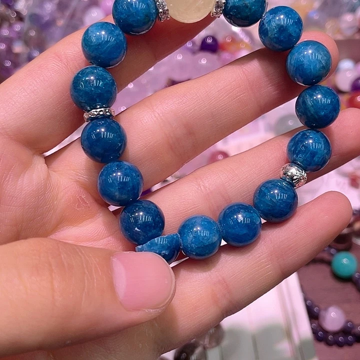 水晶手串未镶嵌蓝 有颗珠子换一下