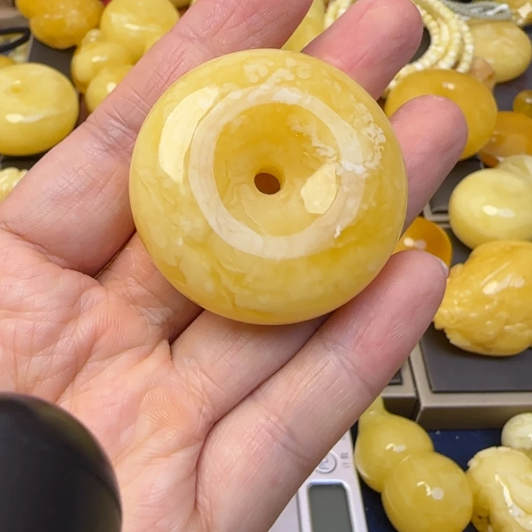 未镶嵌颈饰蜜蜡天然蜜蜡