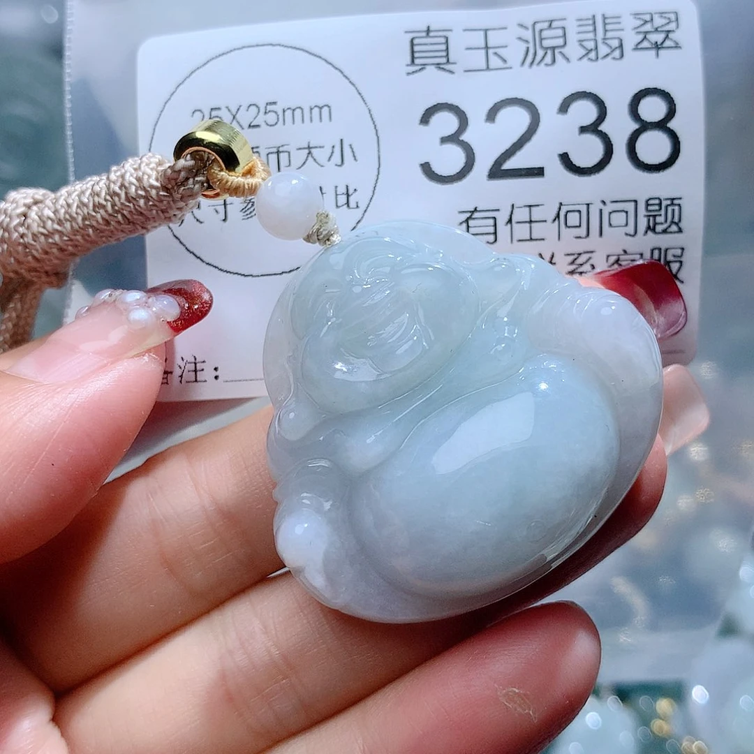 翡翠颈饰未镶嵌3238。