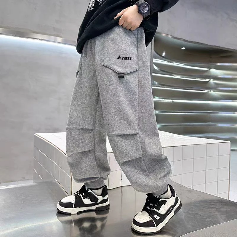 502183童装男童休闲工装卫裤 2025春儿童潮酷洋气卫裤春款长裤子