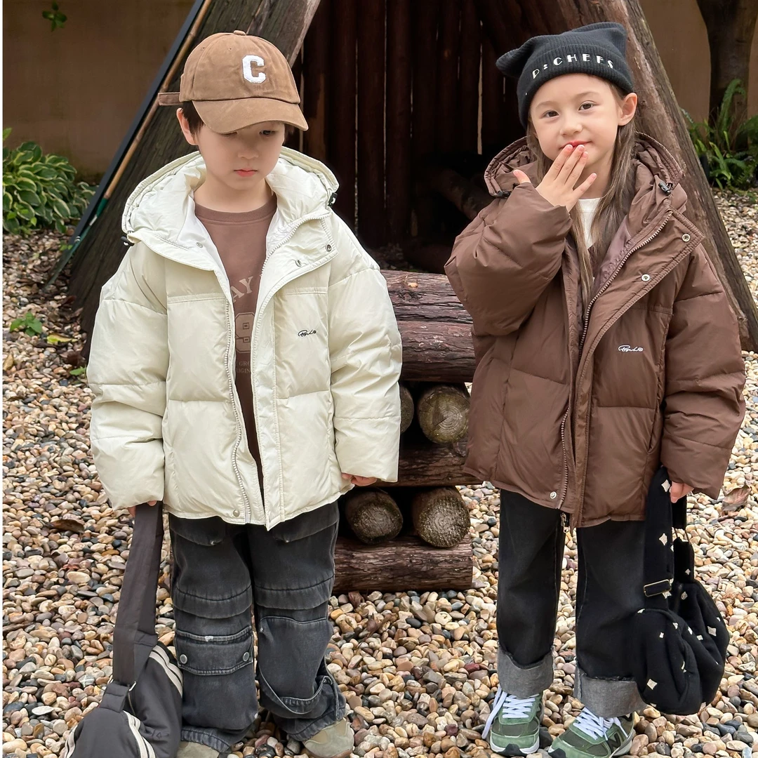 2024新款儿童韩系防寒服男童女童加厚刺绣款连帽保暖外套冬季