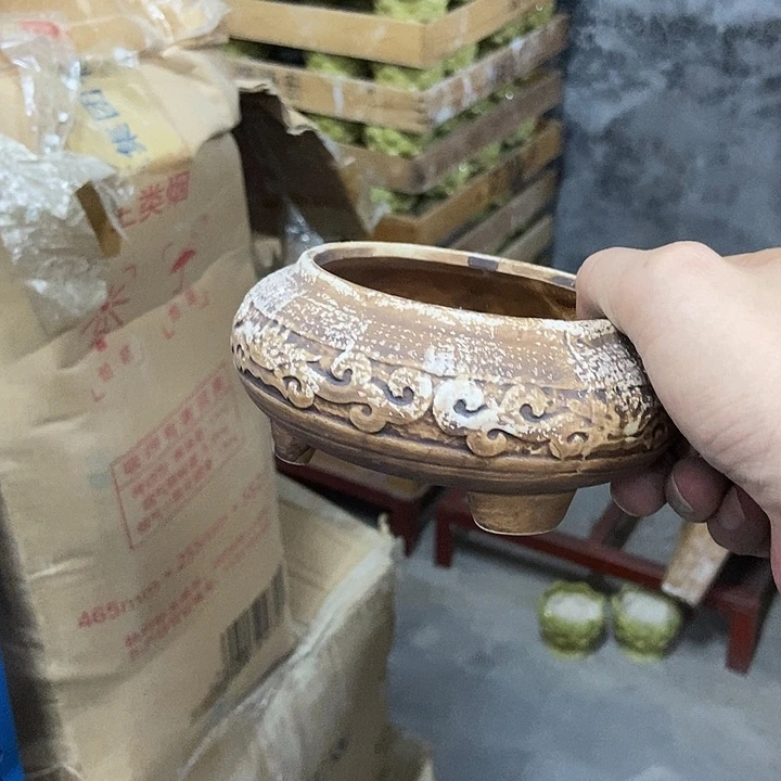 花盆单场满9.9发货9.5*6