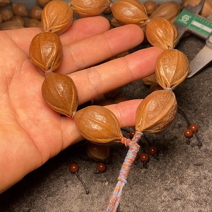 吊坠橄榄核1.9铁核3号