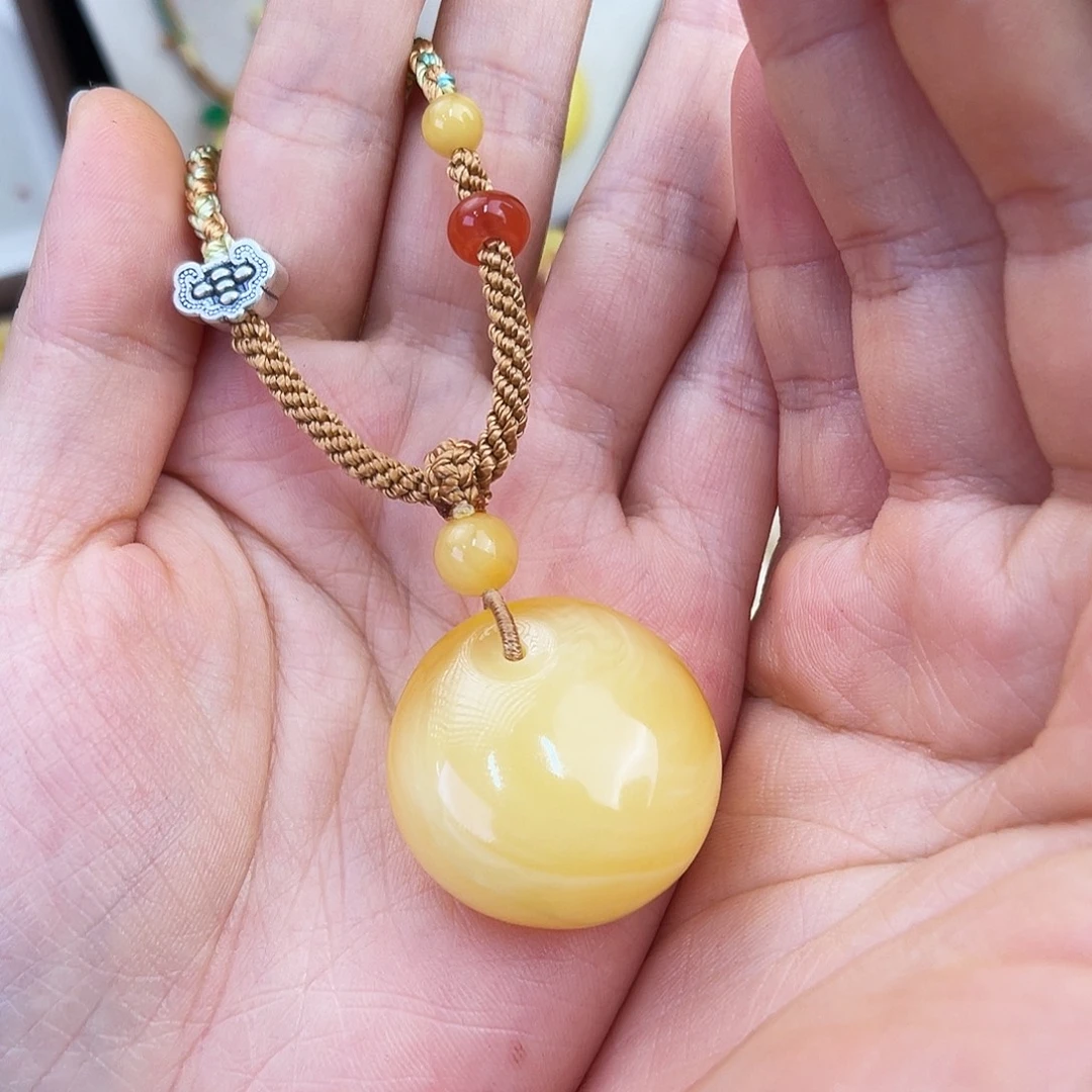 用***7琥珀未镶嵌珠宝奇石