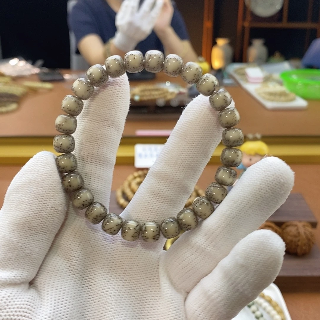 闷***瓶星月菩提手串南乔甄选