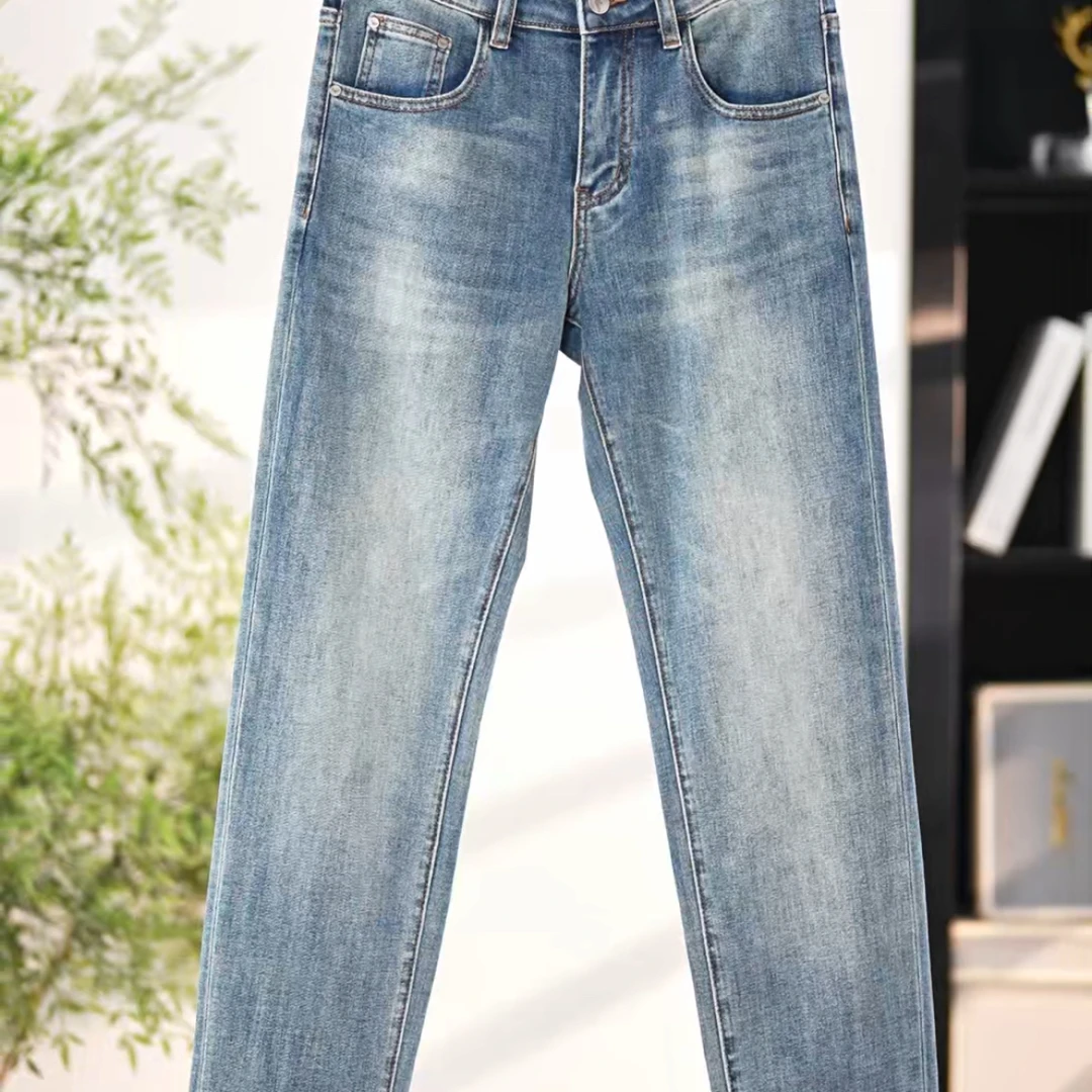 若晴商贸 2025夏季薄款轻奢蓝色男牛仔裤高端洗水修身小直筒裤