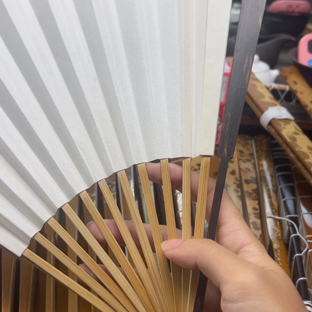 扇子回血凤眼马厚成