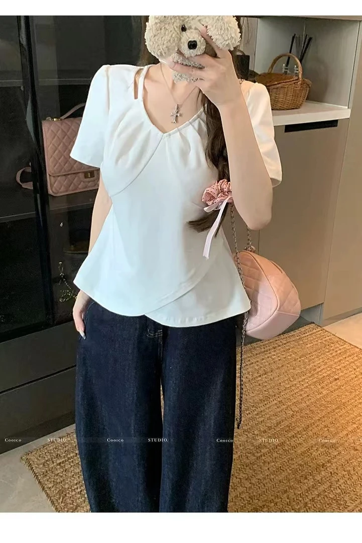 0051 镂空v领短袖t恤女款