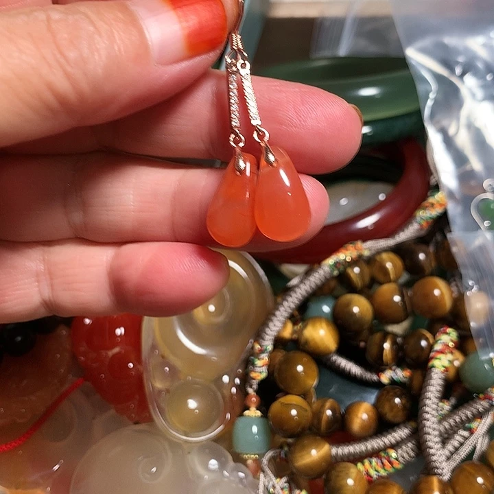 套链未镶嵌透闪石质玉