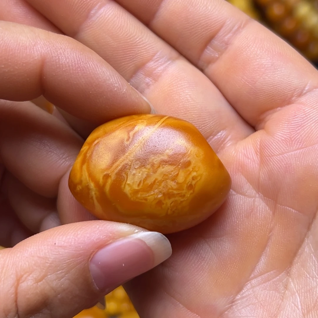 琥珀未镶嵌吊坠(不含链)