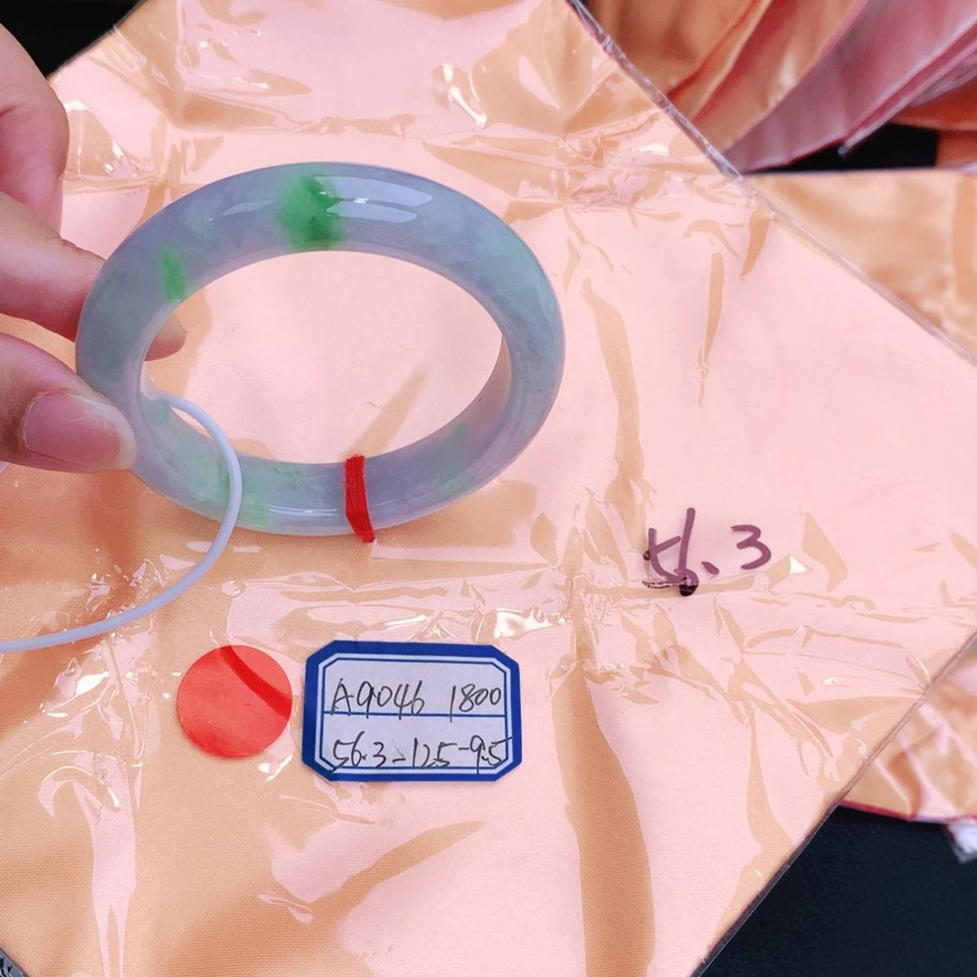 未镶嵌手镯翡翠缅甸翡翠