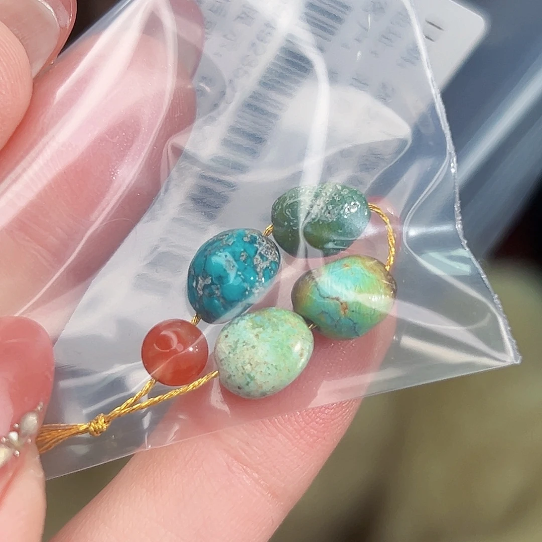 南红玛瑙未镶嵌珠宝奇石