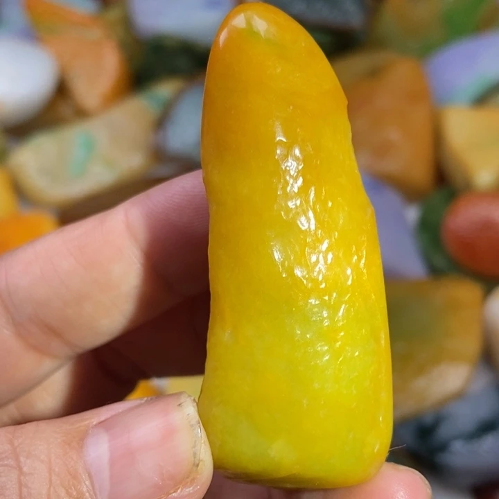 翡翠未镶嵌挂件缅甸