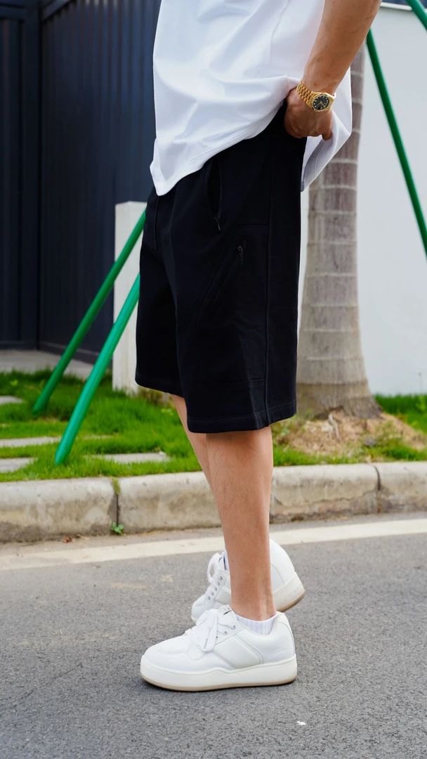 25夏季时尚黑色百搭设计反坎工艺简约多口袋短裤