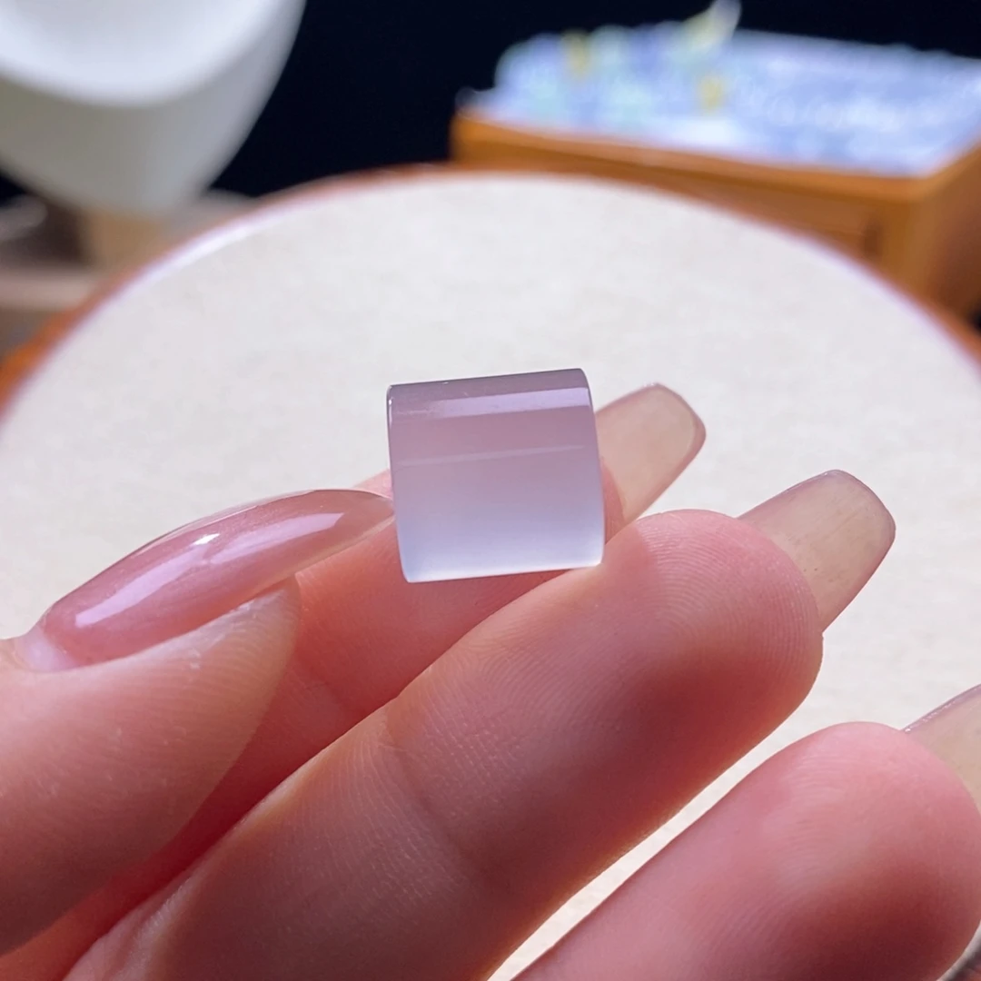 颈饰未镶嵌翡翠翡翠高冰白月光桶珠