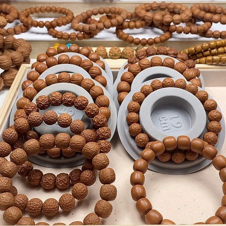 猴头核桃手串南****?全品龙炎料直切