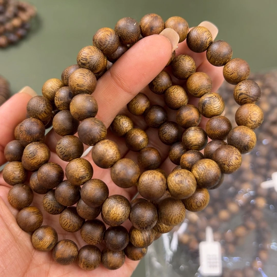 沉香手串海南老白棋卡1.0/8g单圈多样性发一