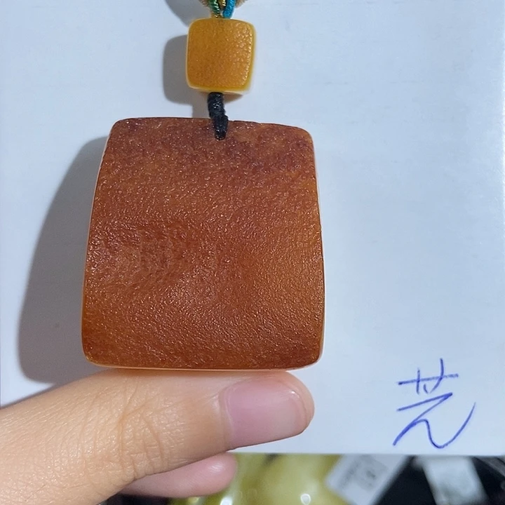 定制琥珀未镶嵌琥珀蜜蜡