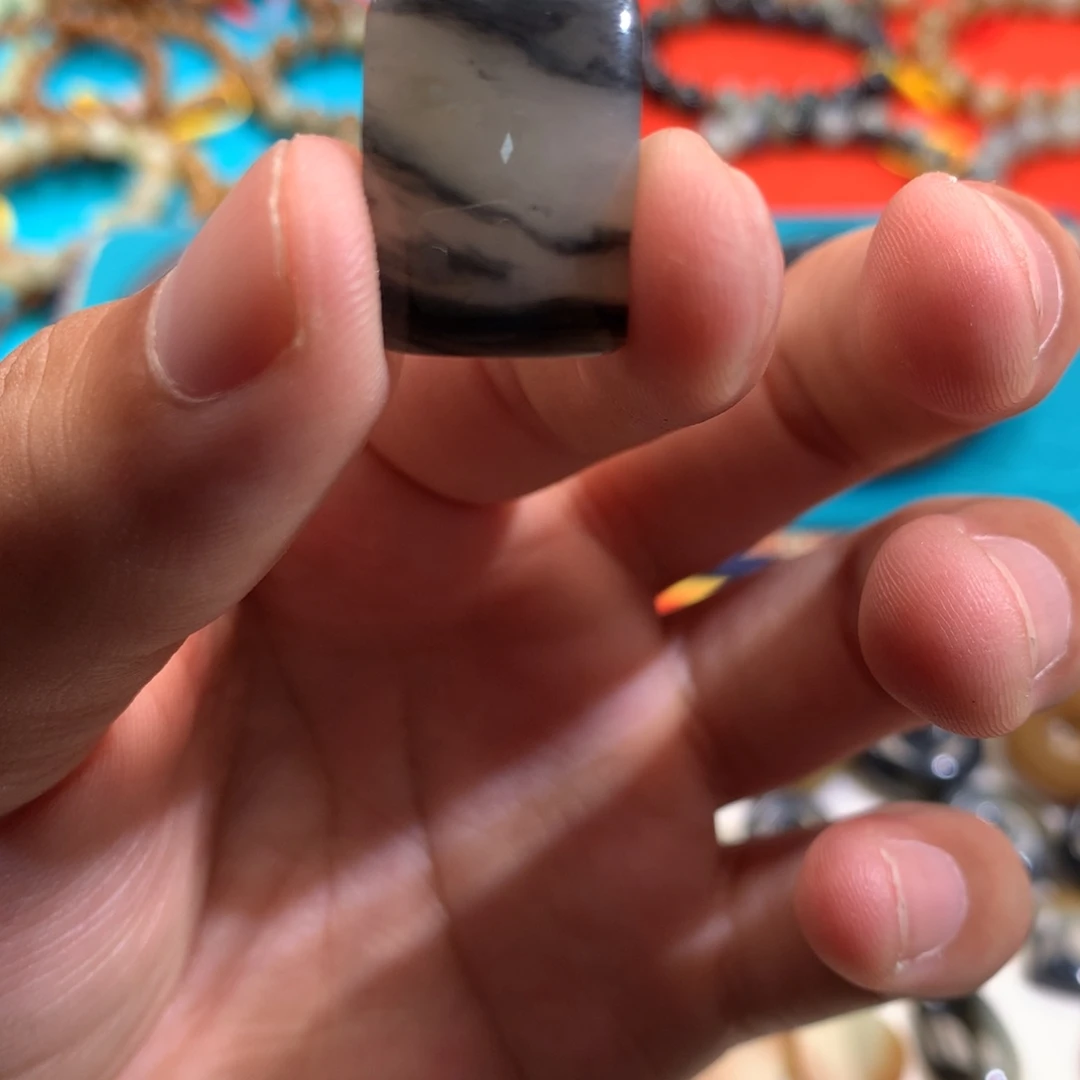 未镶嵌手链和田玉（糖玉）