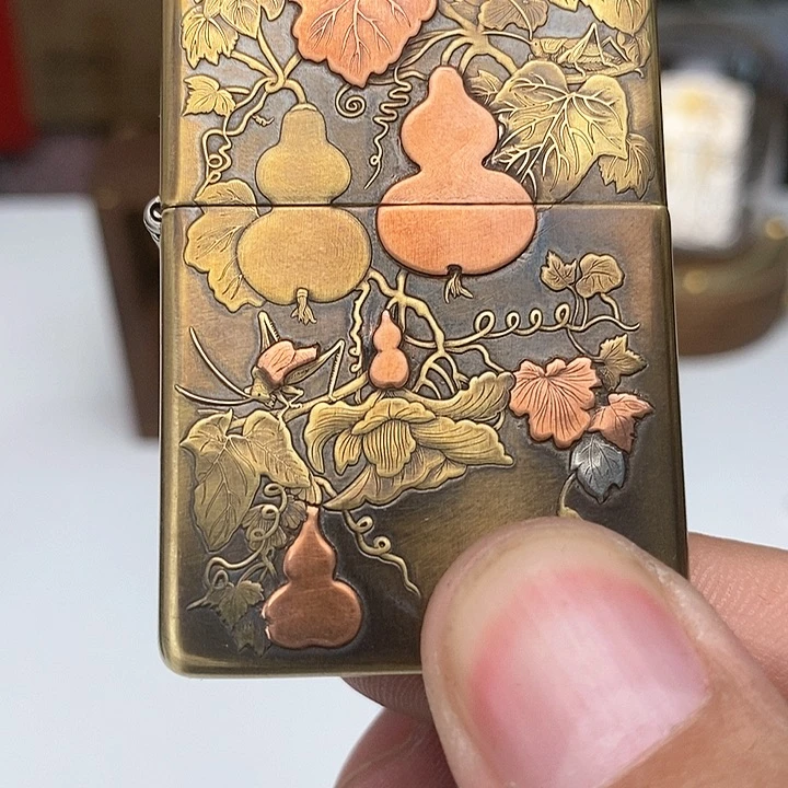 城**林黄铜时刻经雕工艺品