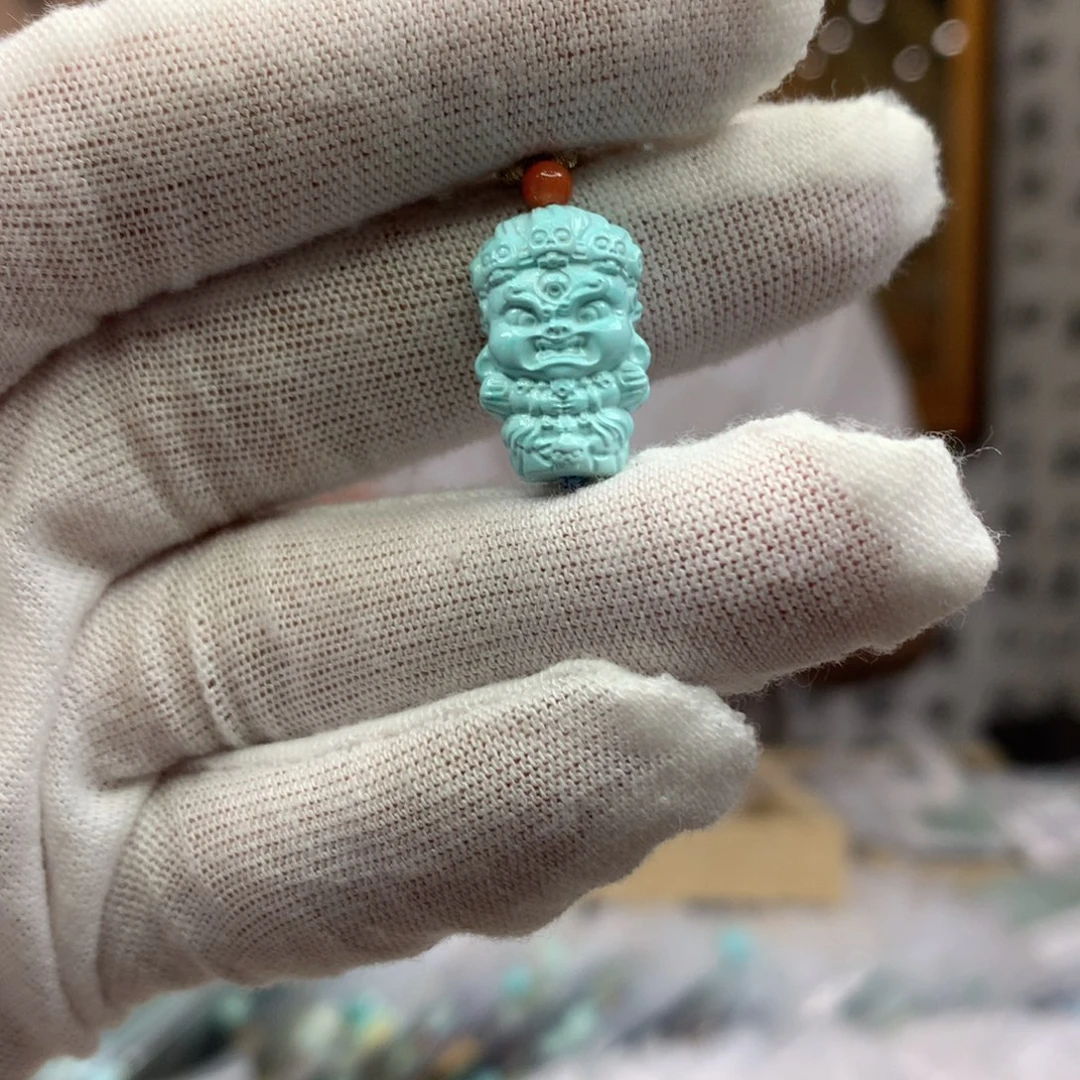 绿松石未镶嵌挂件