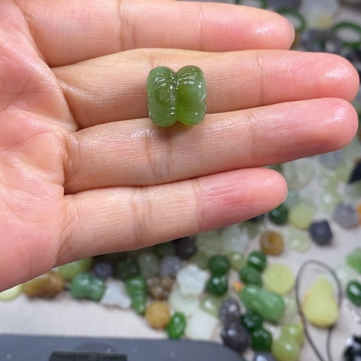 和田玉未镶嵌挂件?***࿐