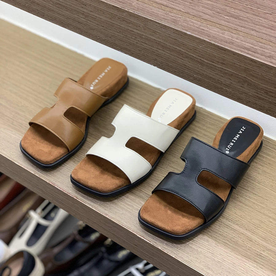 内增高白色一字拖鞋仙女鞋子外穿2025夏配裙子法式小凉鞋坡跟凉拖