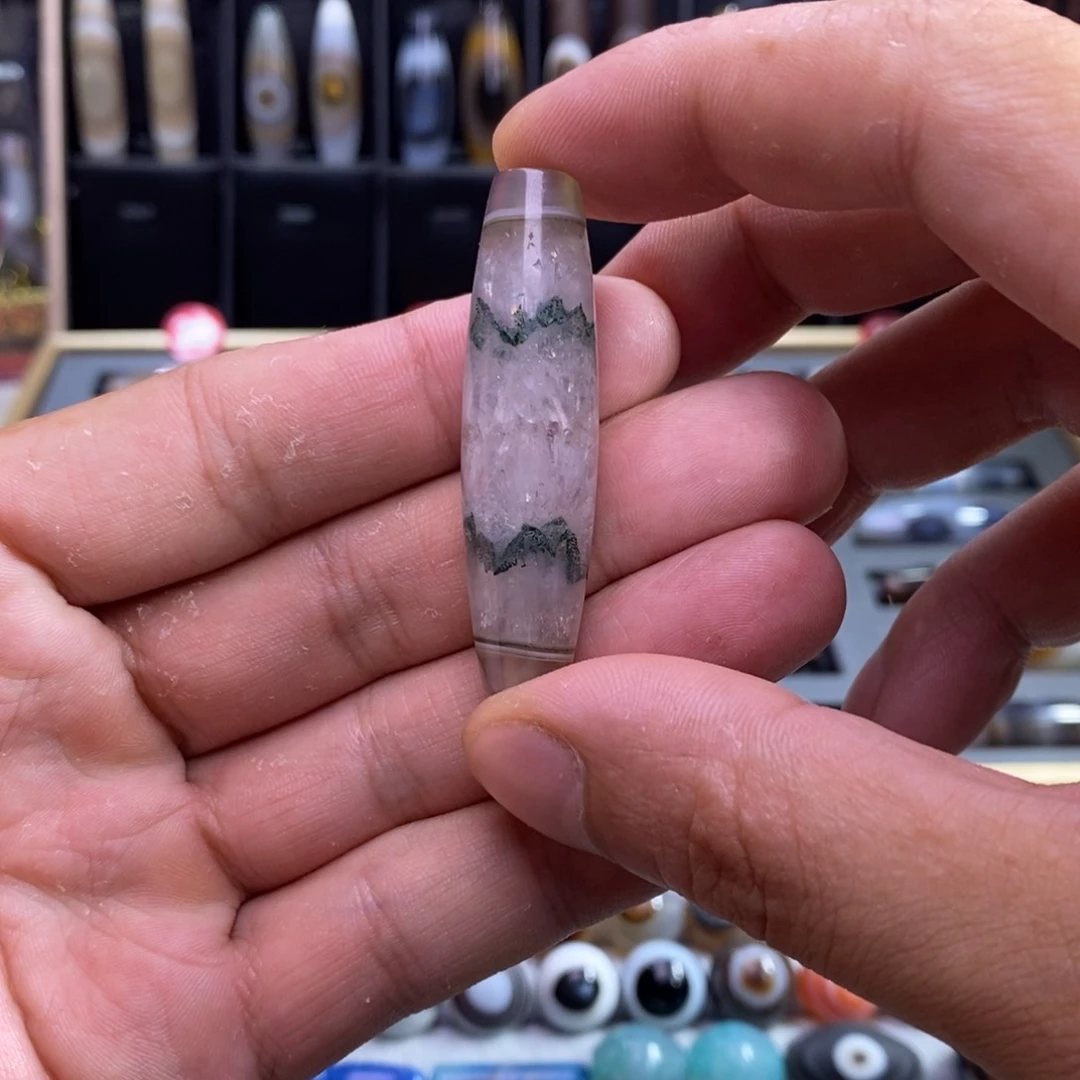 玛瑙/玉髓颈饰未镶嵌硕**磊