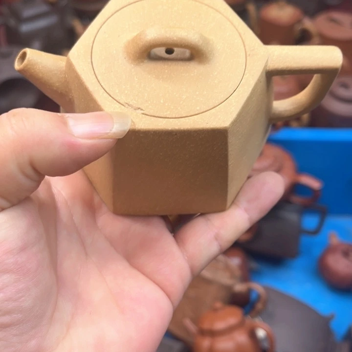 茶壶紫砂瑕疵……………………