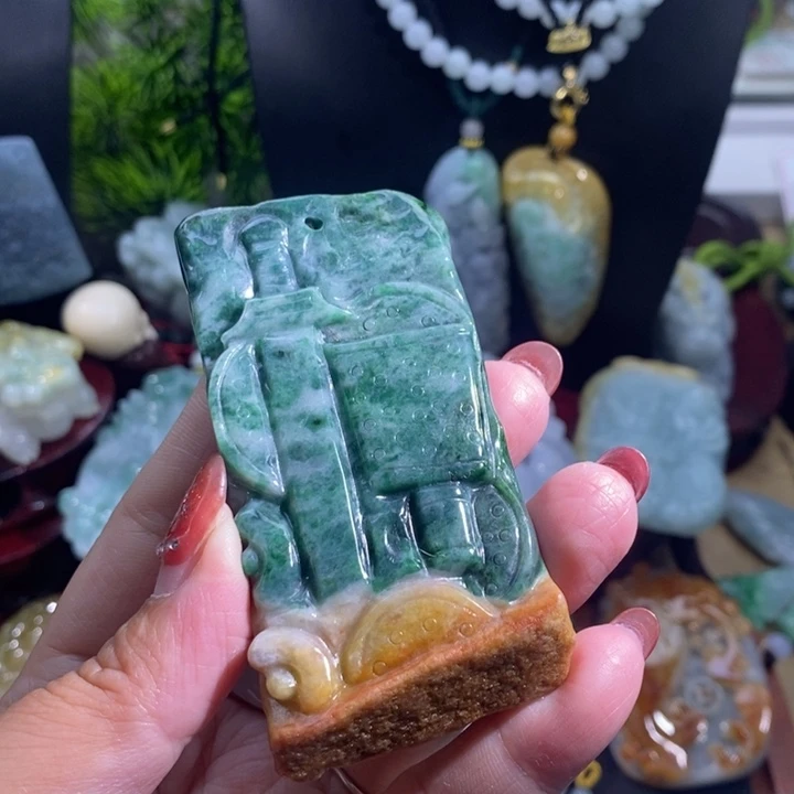 【闪购商品】颈饰未镶嵌翡翠八破