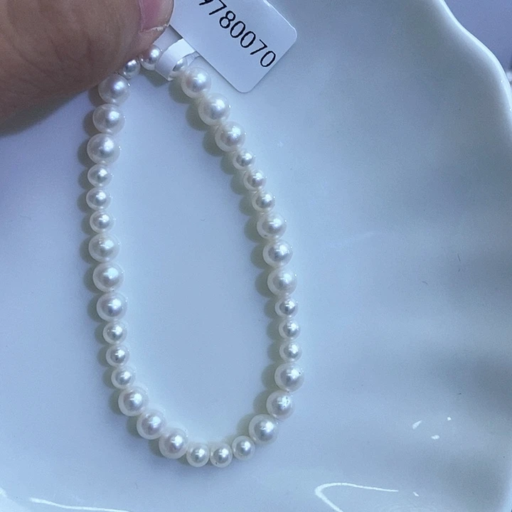 颈饰淡水珍珠未镶嵌