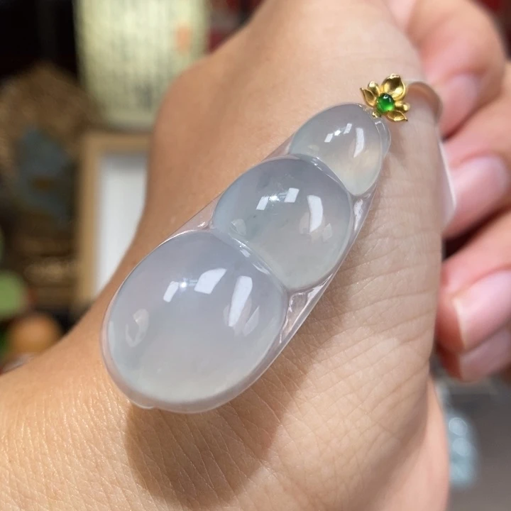 【闪购商品】颈饰18K金镶嵌翡翠62