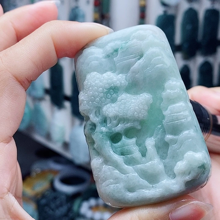 翡翠未镶嵌颈饰翡翠