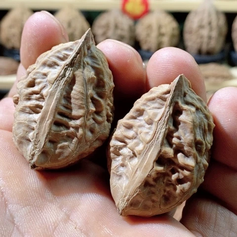 文玩核桃把件半壁